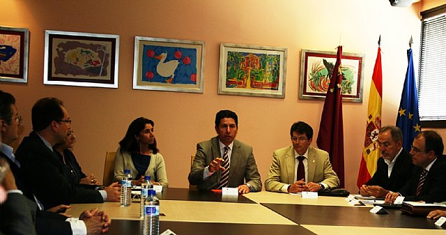 Obras Públicas trabaja en unas guías técnicas sobre construcción y reparación de edificaciones que reúnen la normativa sismorresistente - 1, Foto 1