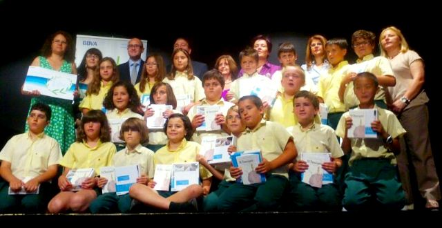 BBVA premia en Murcia al Colegio Antonio de Nebrija de Cabezo de Torres dentro del programa Valores de futuro - 1, Foto 1