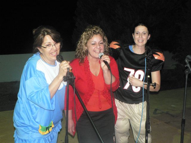 La Atalaya inicia sus fiestas del Corpus con disfraces y karaoke, Foto 2