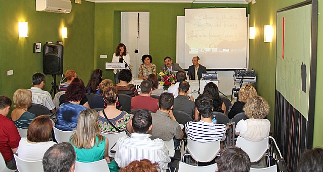 Un centenar de docentes de la UE participan en Jornadas sobre Formación Profesional dentro del Proyecto Leonardo Da Vinci - 1, Foto 1