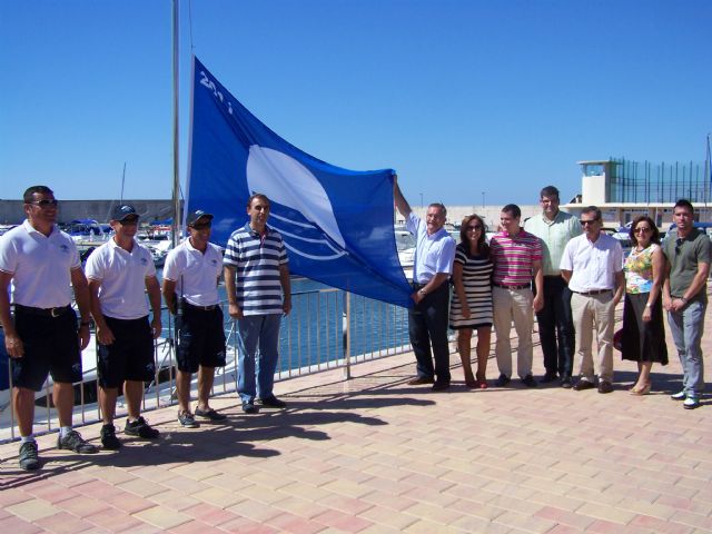 La playa de Poniente de Águilas recupera este año el distintivo de Bandera Azul - 1, Foto 1
