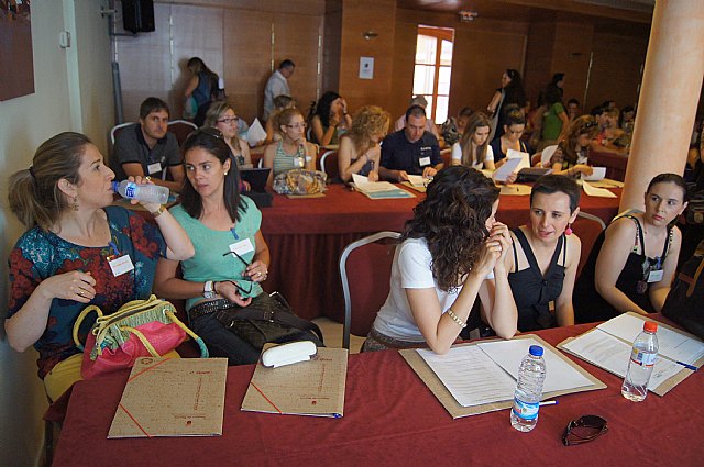 Cerca de un centenar de docentes participan en las Jornadas Regionales de Escuelas Rurales, Foto 4