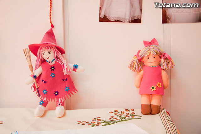 Taller de manualidades y bordados. Centro Municipal de Personas Mayores - 8