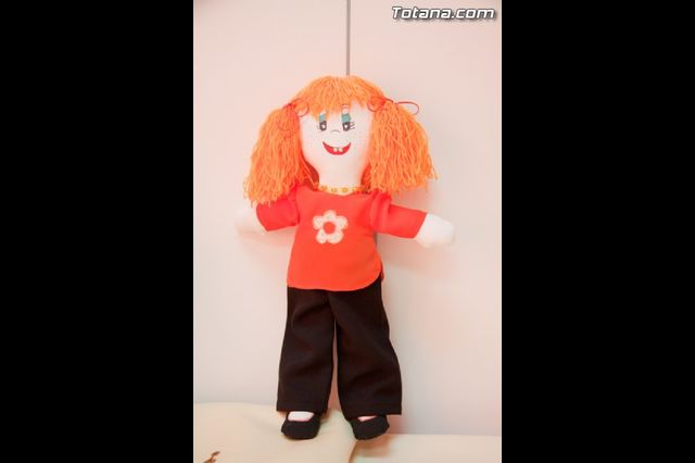 Taller de manualidades y bordados. Centro Municipal de Personas Mayores - 9