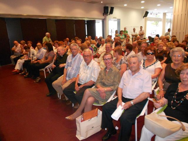 Los mayores de Rincón de Seca rinden homenaje a los fundadores de su centro - 2, Foto 2