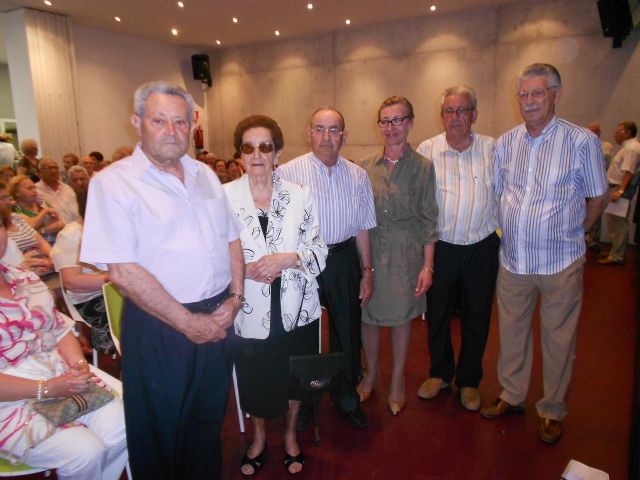 Los mayores de Rincón de Seca rinden homenaje a los fundadores de su centro - 3, Foto 3