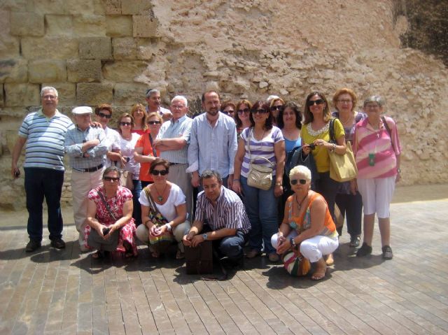 Los mayores del Taller de las Artes, de visita por los rincones de Elche - 1, Foto 1