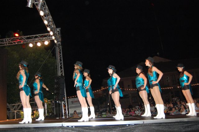 Comienzan las Noches Culturales de Alguazas con la actuación de las Majorettes Galilea y la Peña Armonía - 1, Foto 1
