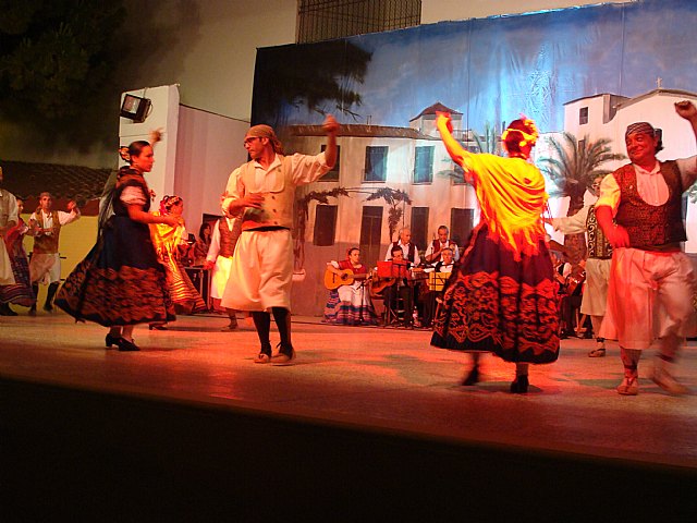 San Pedro del Pinatar acoge una exhibición de bailes regionales a cargo de la peña El Caldero - 3, Foto 3