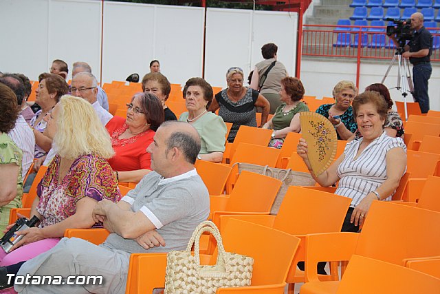 Hoy finalizan las actividades del programa de fiestas de las Personas Mayores del Centro Municipal de la Plaza Balsa Vieja - 1