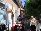 Multitudinaria celebraci�n del Corpus Christi en la mañana de hoy de Aljucer, con los niños de primera comuni�n y tradicionales altares