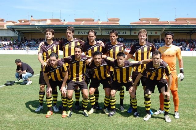 A la final por la puerta grande - 2, Foto 2