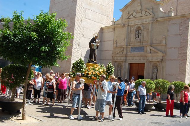 Un centenar de alguaceños participan en la romería de San Antonio - 1, Foto 1