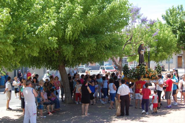 Un centenar de alguaceños participan en la romería de San Antonio - 2, Foto 2