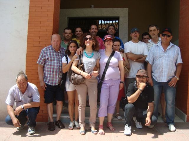 Los usuarios del SAP llevan a cabo varias visitas en el marco de el programa que les ayuda a relacionarse socialmente con el entorno que les rodea, Foto 2