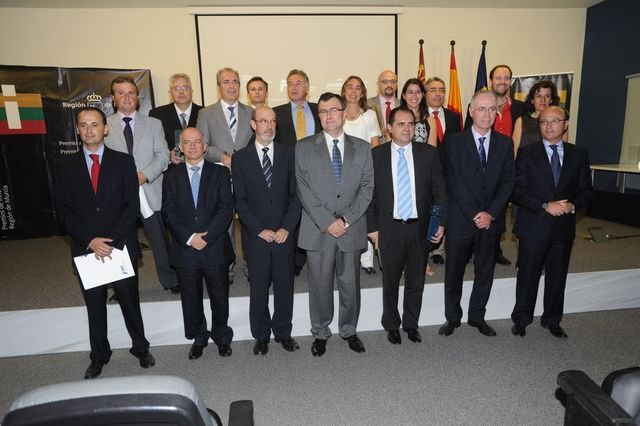 Marín Giménez, Colchones Europa, Hospital del Perpetuo Socorro, Aquiline Computer y Try Youpping, elegidas Premios Innovación 2012 - 1, Foto 1