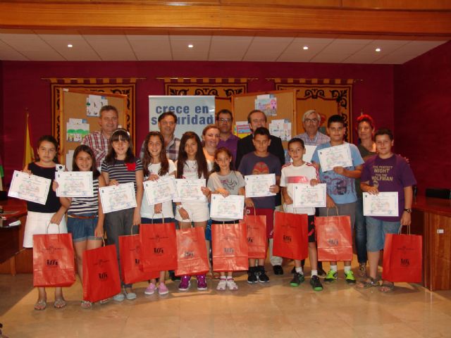10 alumnos de 5° de Primaria de los Colegios Ródenas y Artero son premiados en la campaña Crece en Seguridad - 1, Foto 1