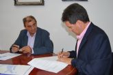 El Ayuntamiento y UCOMUR firman un acuerdo para la promoci�n de la econom�a social, el empleo y el desarrollo local