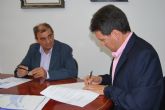 El Ayuntamiento y UCOMUR firman un acuerdo para la promocin de la economa social, el empleo y el desarrollo local