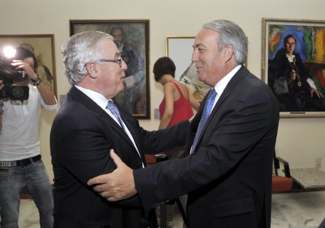 Cajamar apoya con 80.000 euros actividades formativas y culturales de la Universidad de Murcia - 2, Foto 2