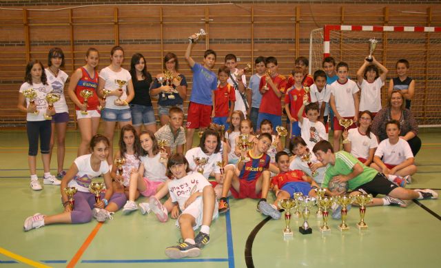 La Concejalía de Deportes clausura la campaña Deporte Escolar del curso 2011/2012 - 2, Foto 2