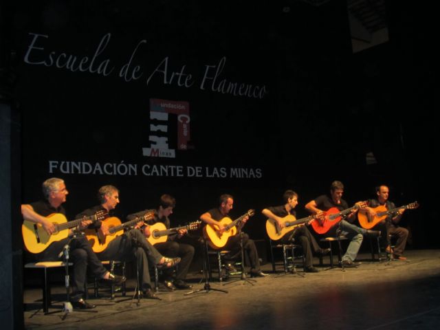 Brillante clausura de la escuela de flamenco - 1, Foto 1