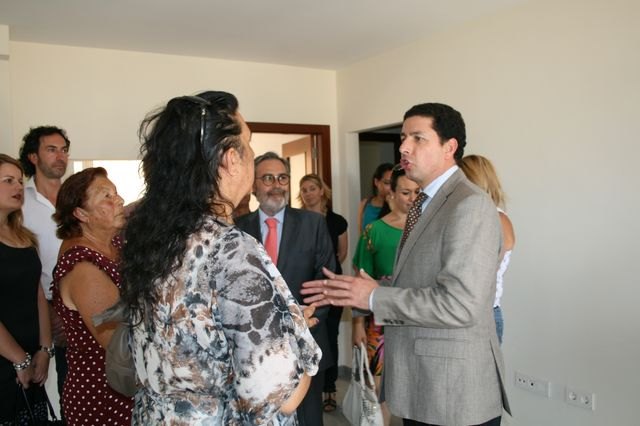 La Comunidad Autónoma entrega 13 viviendas de promoción pública en Mazarrón - 1, Foto 1