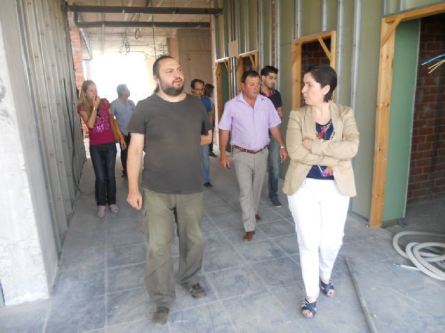La alcaldesa visita las obras del Centro de Salud Totana-sur, Foto 1