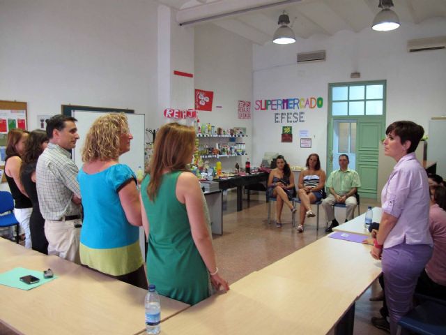 Los alumnos del Curso de Ventas harán prácticas en comercios del centro - 4, Foto 4