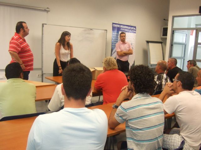 Inauguran el curso de capacitación para tratamientos con plaguicidas fitosanitarios de nivel básico - 1, Foto 1