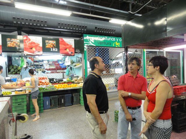 El Grupo Socialista pide al PP la reconversión del modelo de las plazas de abastos para reforzar el comercio local y el turismo - 1, Foto 1