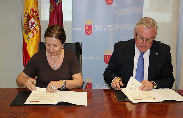 Política Social destina 24.000 euros para garantizar la formación universitaria de personas con discapacidad auditiva - 1, Foto 1