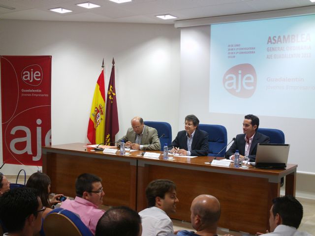 El Presidente de AJE Guadalentín solicita acciones conjuntas de apoyo a los emprendedores de la Comarca, Foto 1