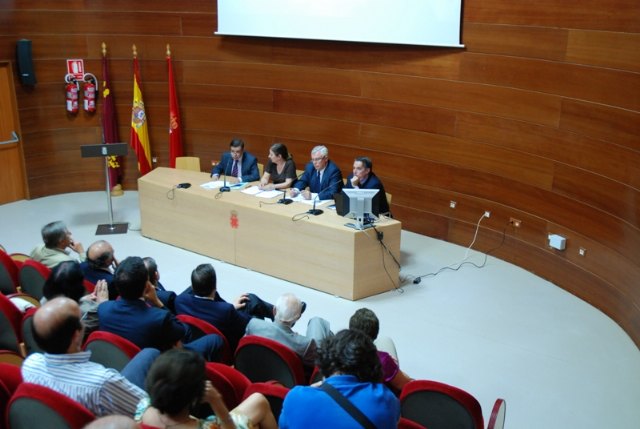 La Arrixaca realiza dos extracciones renales de donante vivo en directo en el aniversario del trasplante 1.000 - 1, Foto 1