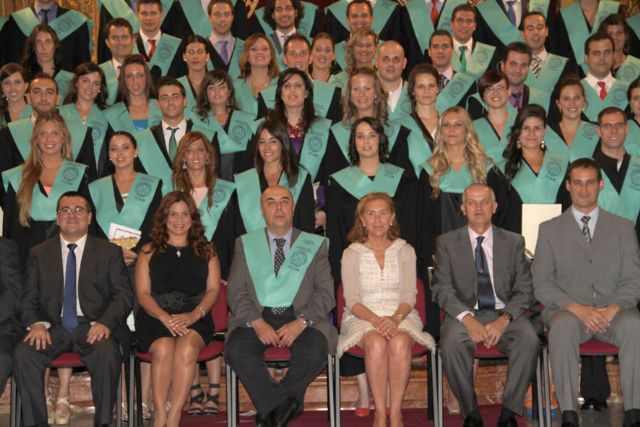 Los nuevos Fisioterapeutas y Terapeutas Ocupacionales de la UCAM reciben sus Becas y Diplomas acreditativos - 2, Foto 2