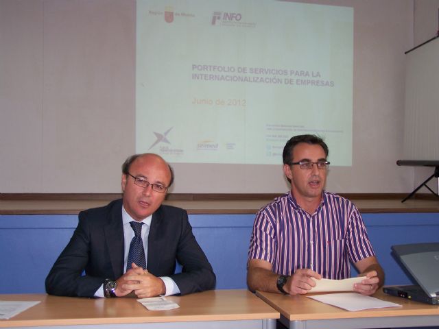 Águilas acogió ayer unas jornadas de comercio exterior, promoción on line y rutas turísticas - 3, Foto 3