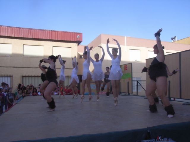 Se clausura la Escuela Deportiva Municipal de Danza de El Paretn - 5