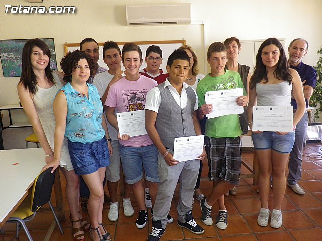 Un total de once jvenes alumnos finalizan su curso en el Aula Ocupacional - 15