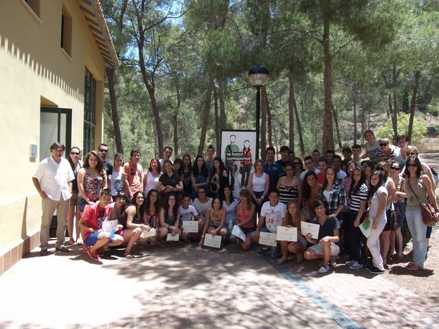 Los corresponsales juveniles de la Región celebran el final de curso en El Valle - 1, Foto 1
