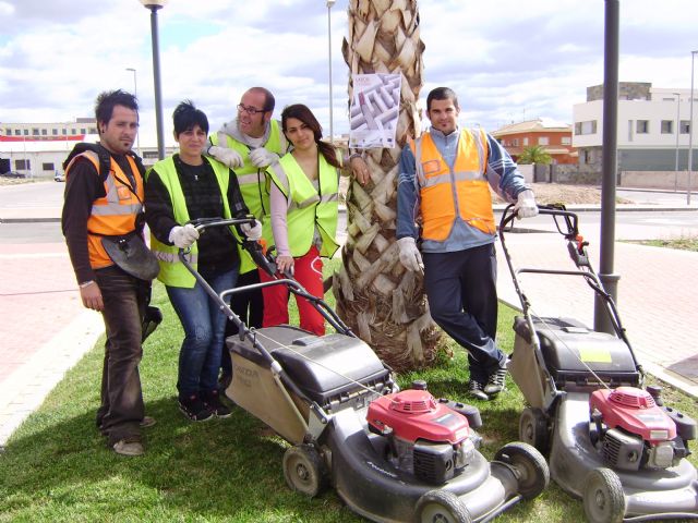 Finalizan dos cursos de jardinería y ayudante de cocina desarrollados en Totana, Foto 1