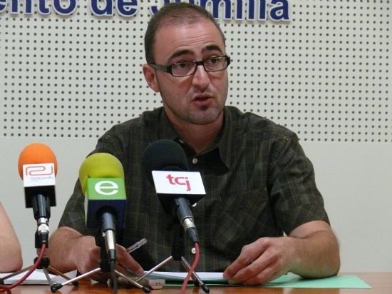 El Concejal de Servicios y Deportes comparece en rueda de prensa para dar a conocer el resumen de este primer año de gestión - 1, Foto 1