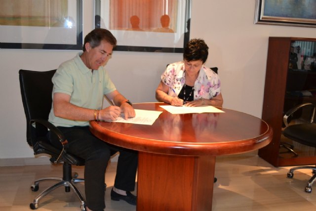 Convenio de la FFRM con la Asociacion Mucho Por Vivir. - 2, Foto 2