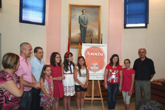 El musical annie recaudó 16.000 benéficos euros para diversas entidades beneficas y solidarias de alcantarilla y para los damnificados de lorca - 4, Foto 4