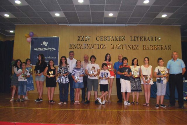 Entregados los premios del XXIV certamen de literatura infantil y juvenil Encarnación Martínez Barberán - 1, Foto 1
