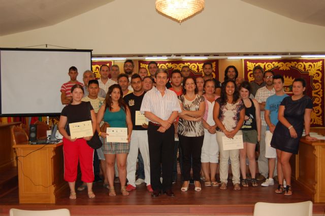 Más de 200 alumnos participan este año en 11 talleres formativos de inserción laboral desarrollados en Alguazas - 2, Foto 2