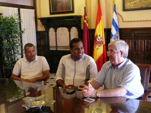 El Alcalde recibe a un grupo de empresarios de la India - 1, Foto 1