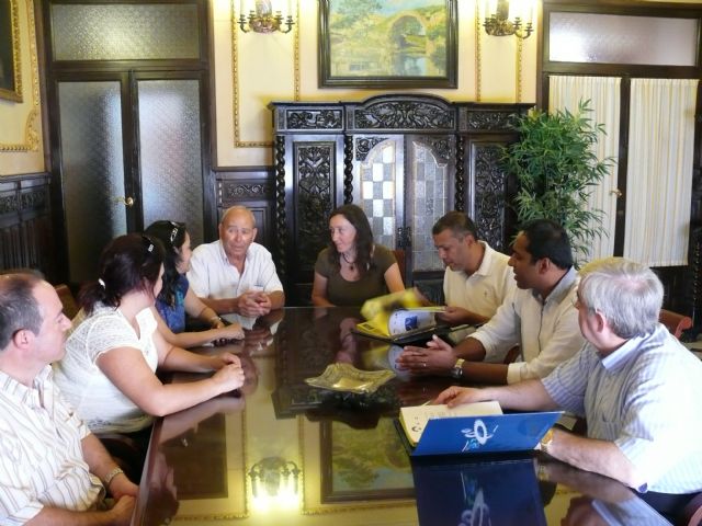 El Alcalde recibe a un grupo de empresarios de la India - 2, Foto 2