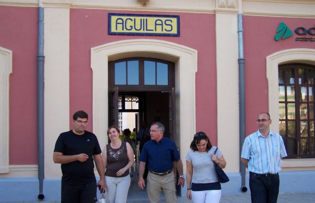 El alcalde de Águilas intercede para que se reabra la estación de RENFE - 2, Foto 2