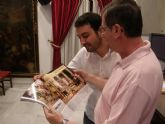La revista Hola difunde en sus 90.000 ejemplares la oferta turística de Lorca