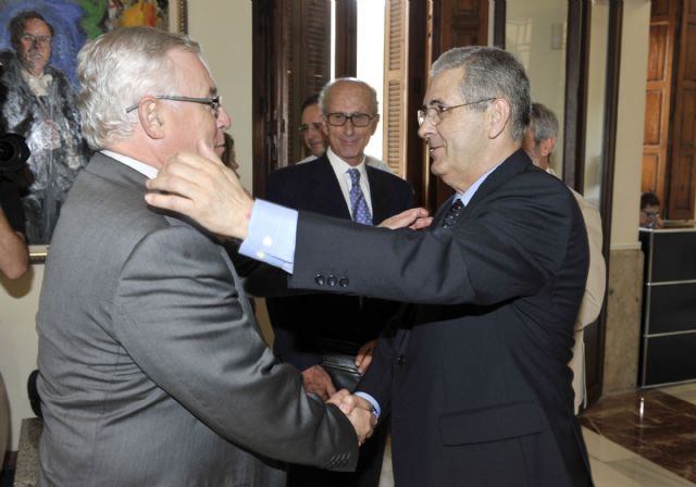 La Universidad de Murcia ofrece un homenaje al padre Francisco Martínez Fresneda por su dedicación universitaria - 4, Foto 4